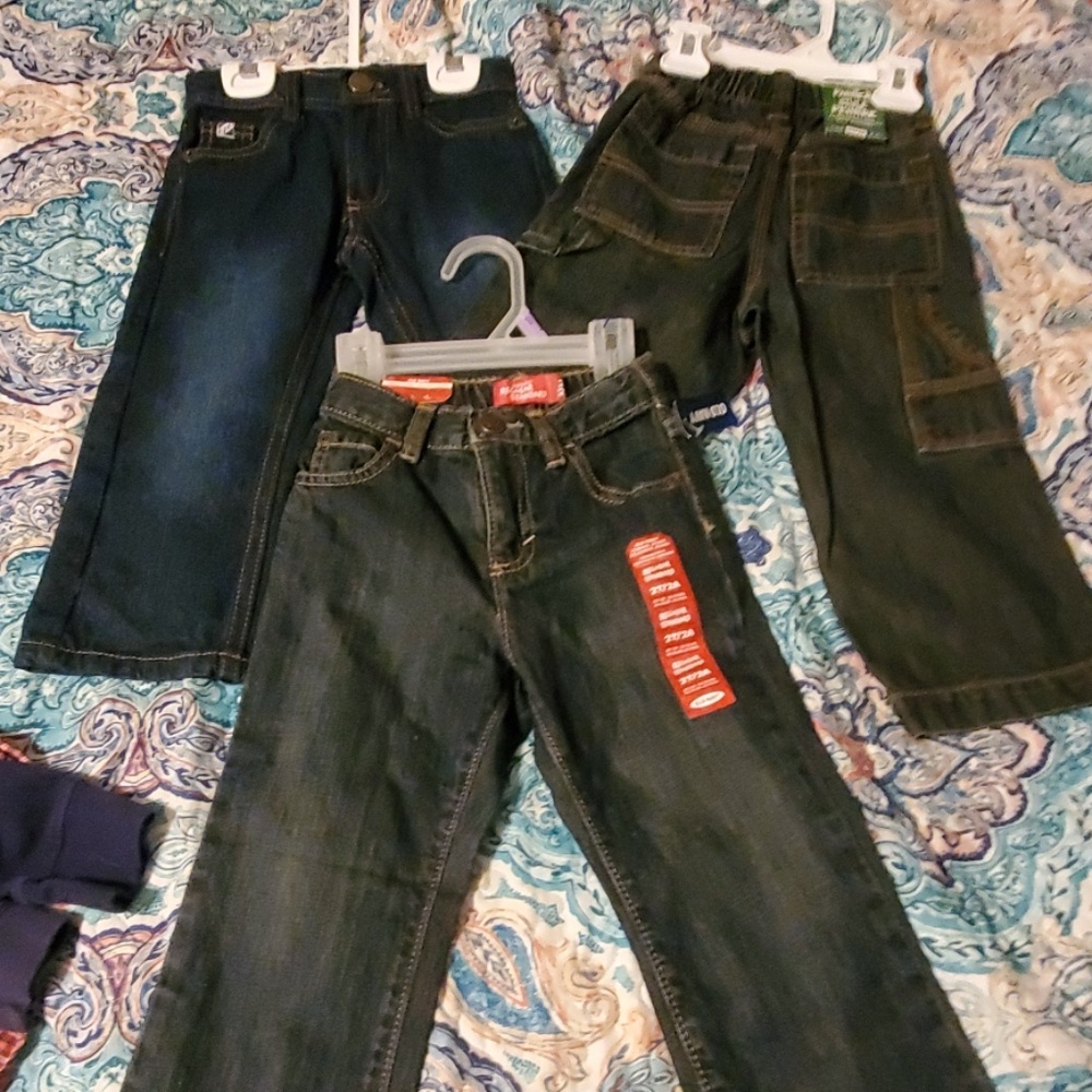 3 pairs of Jean's 2T
